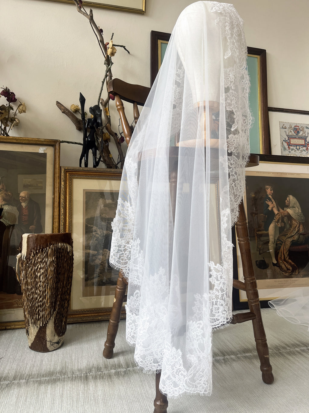 Lace Mantilla Bridal Veil