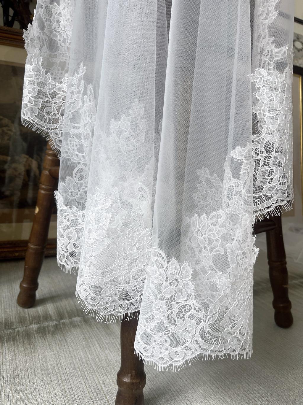 Lace Mantilla Bridal Veil