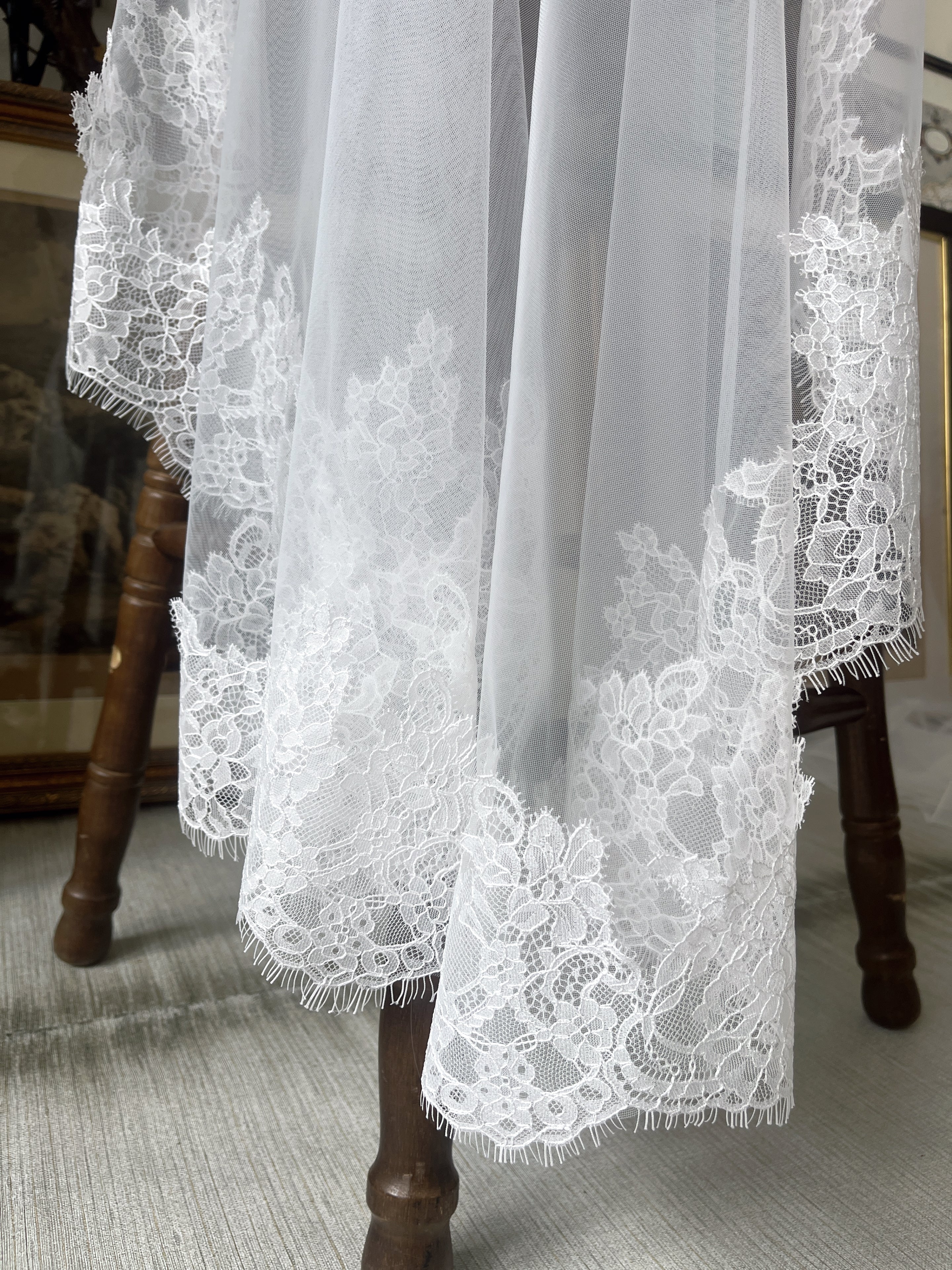 Lace Mantilla Bridal Veil