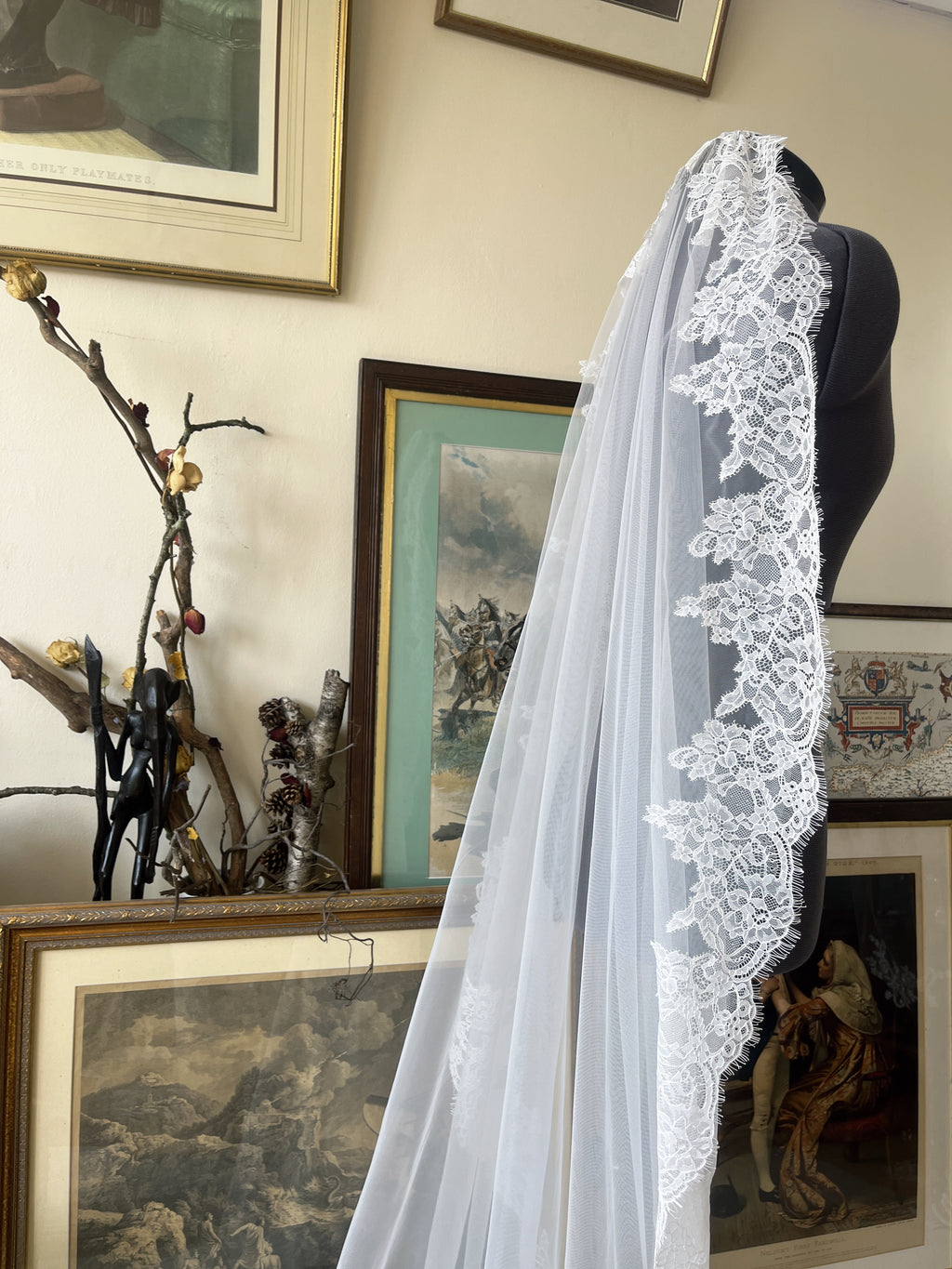 Lace Mantilla Bridal Veil