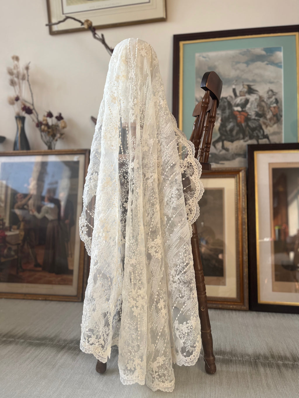 Vintage Mantilla Bridal Veil