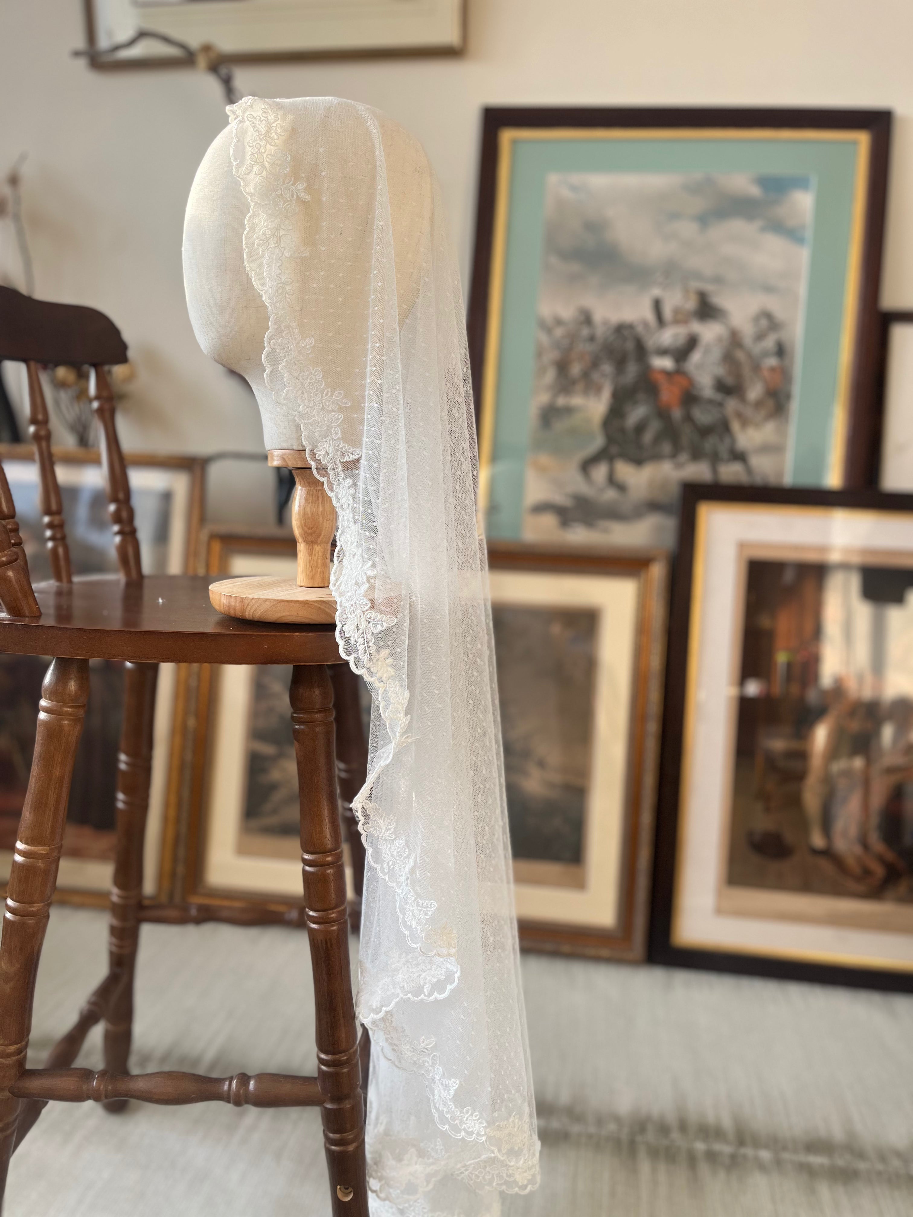 Vintage Polka Dot Lace Mantilla Bridal Veil