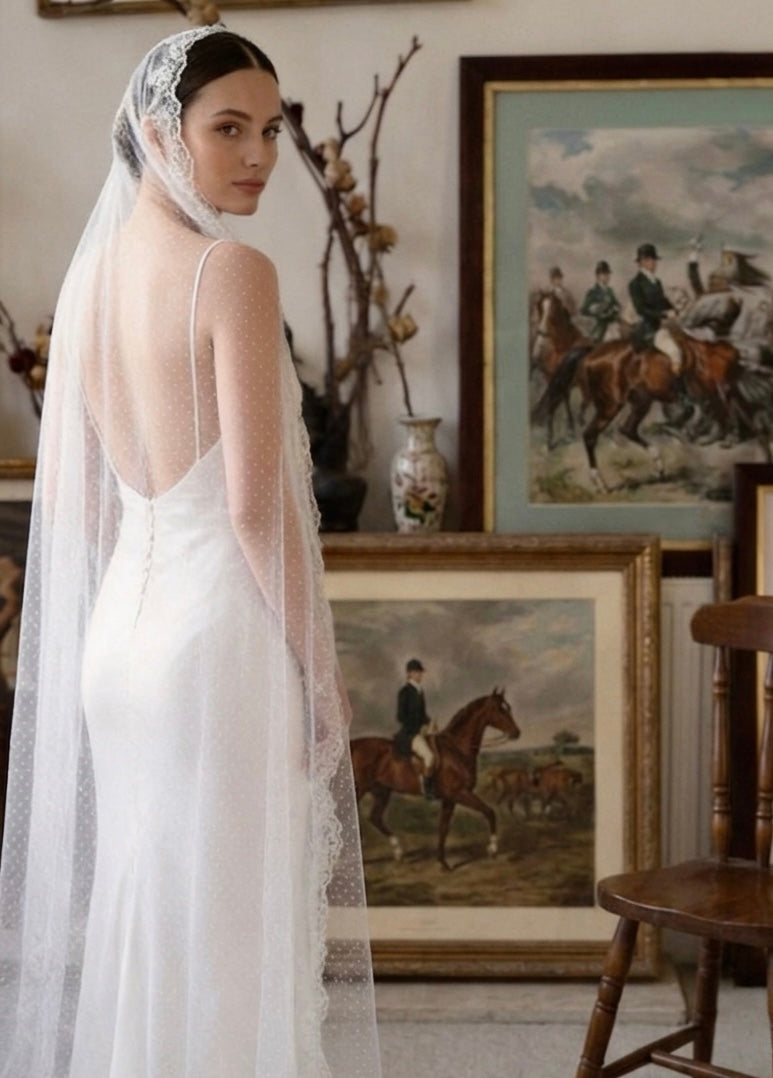 Vintage Polka Dot Lace Mantilla Bridal Veil
