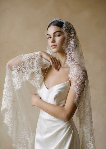 Lace Mantilla Bridal Veil
