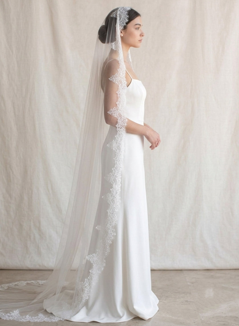 Chantilly Lace wedding Veil fingertip cathedral length