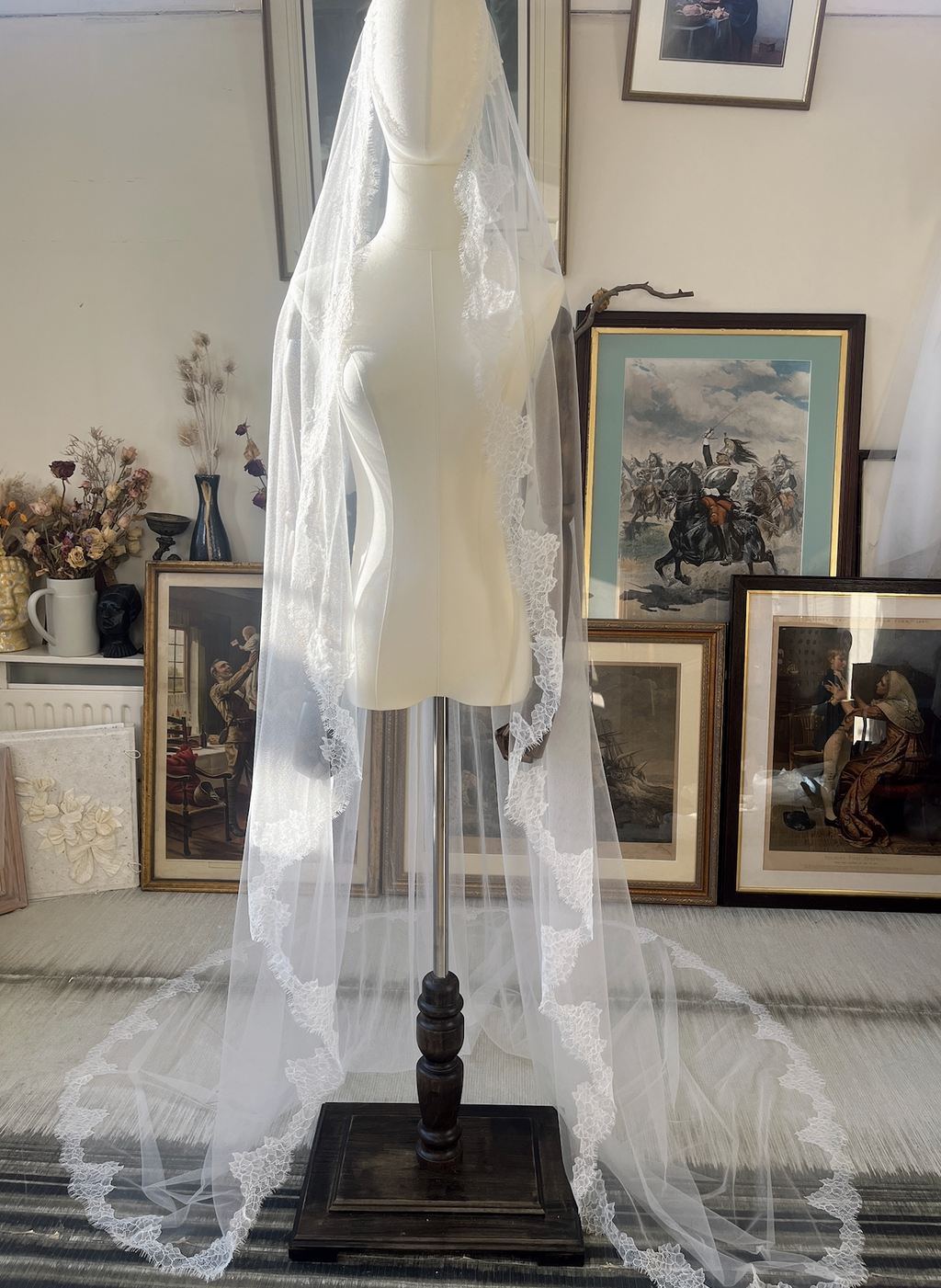 Chantilly Lace Mantilla Bridal Veil  fingertip mantilla wedding veil