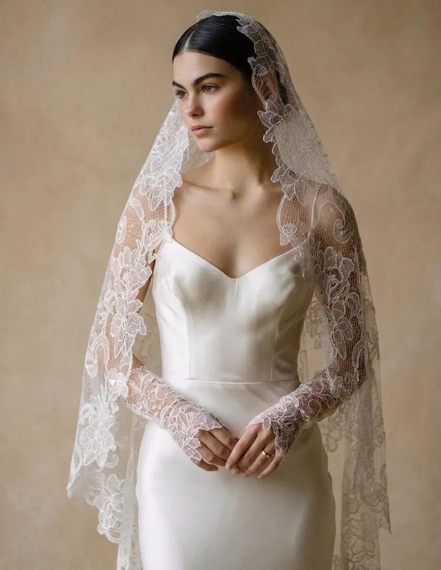 La Vigne — Guipure Lace Bridal Veil